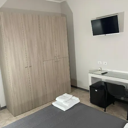 Menna Vence Bed & Breakfast 3*