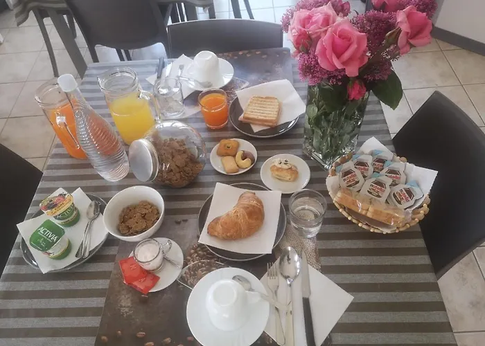 Menna Vence 住宿加早餐酒店