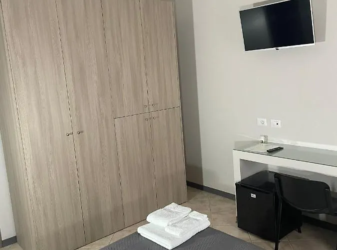 Menna Vence Panzió 3*