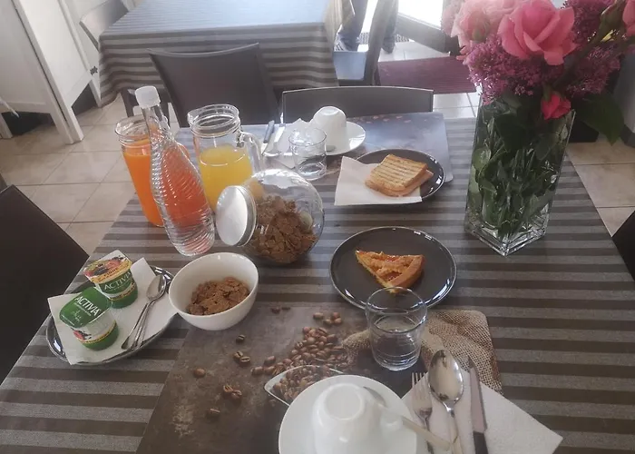 Menna Vence 3* Zumpano